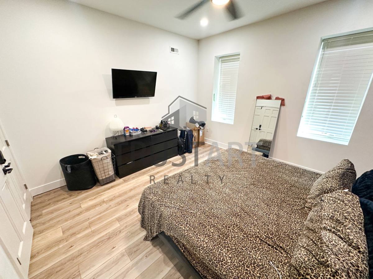 House for rent at 183 W Norris St, Philadelphia, PA 19122