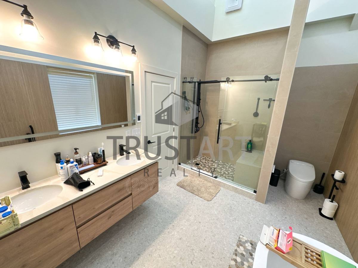 House for rent at 183 W Norris St, Philadelphia, PA 19122