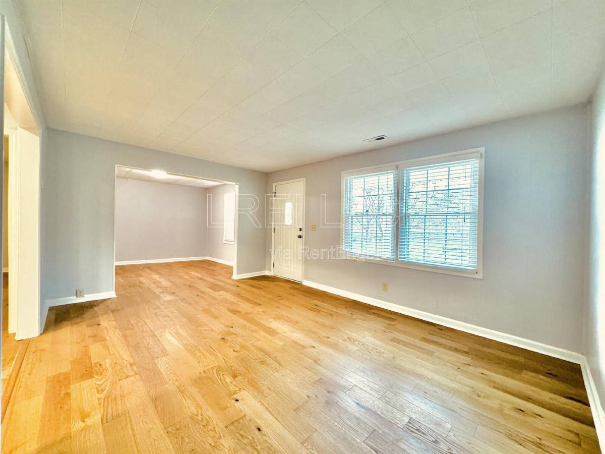 House for rent at 40 Stumps Lane, Taylorsville, KY 40071