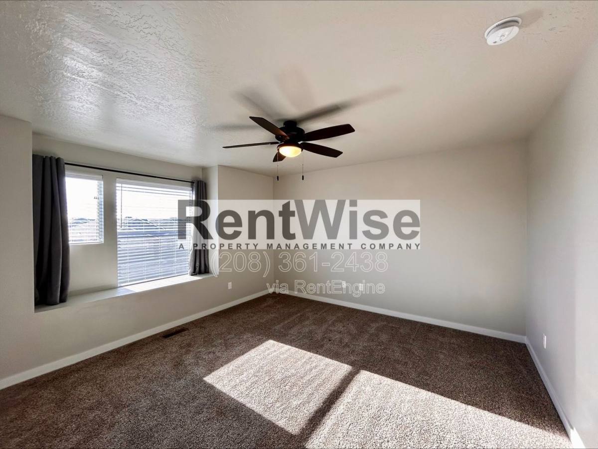 House for rent at 3474 W Remembrance Dr, Meridian, ID 83642