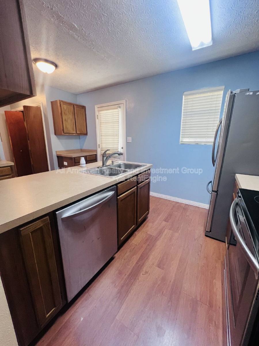 Townhouse for rent at 1815 Pointed Leaf Lane, Fort Walton Beach, FL 32547
