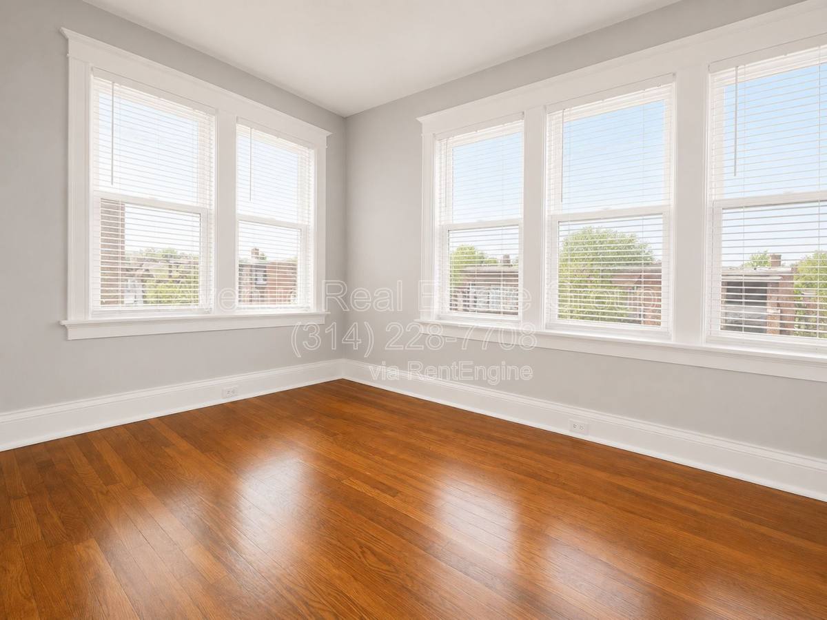 Apartment for rent at 753 Leland Ave #3F, Saint Louis, MO 63130