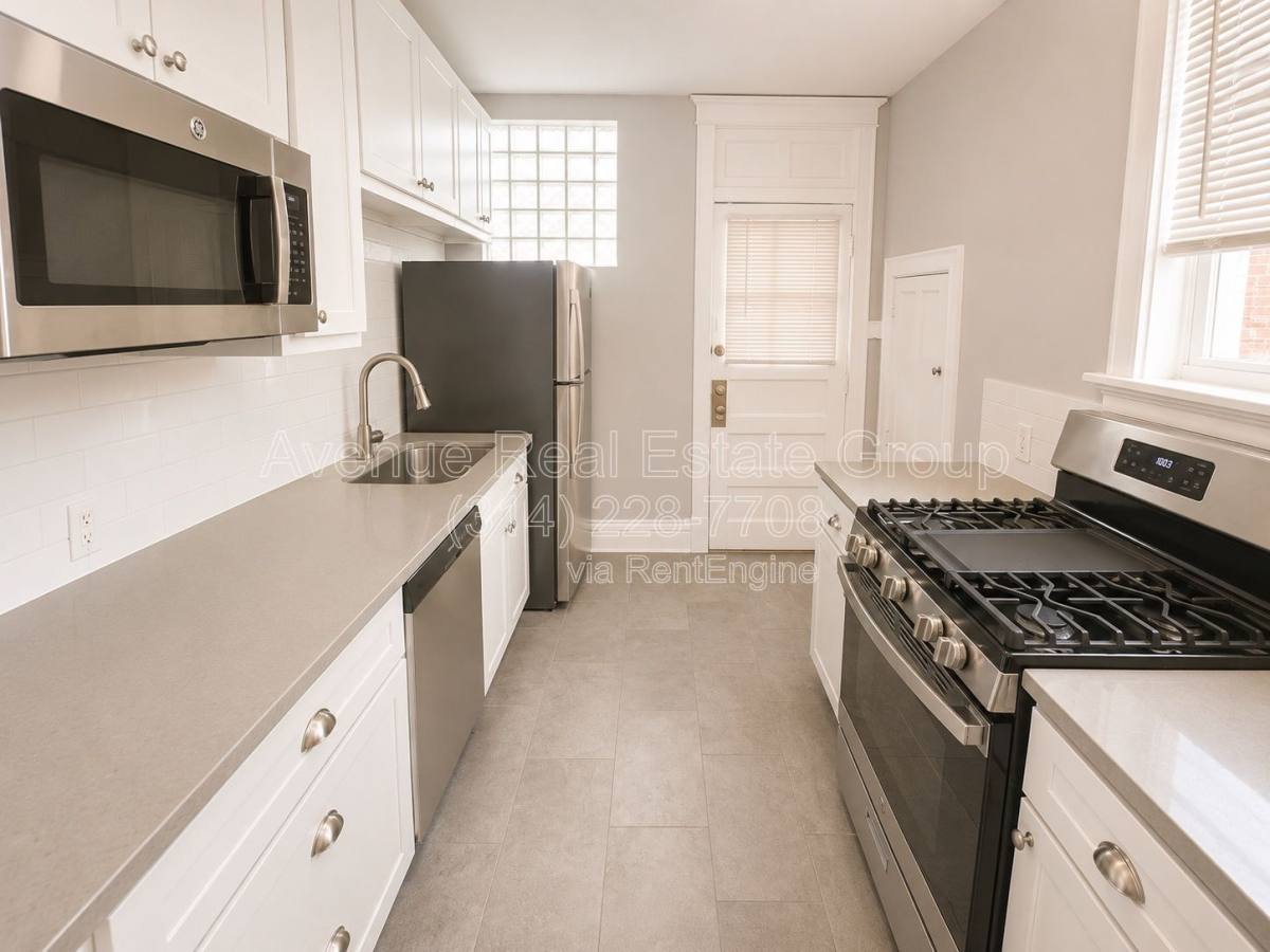 Apartment for rent at 753 Leland Ave #3F, Saint Louis, MO 63130