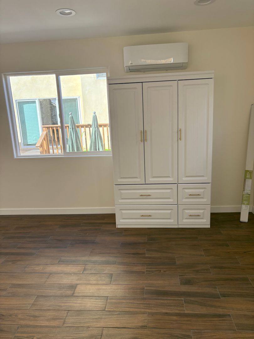 Apartment for rent at 609 Sunset Dr #B, Oceanside, CA 92058