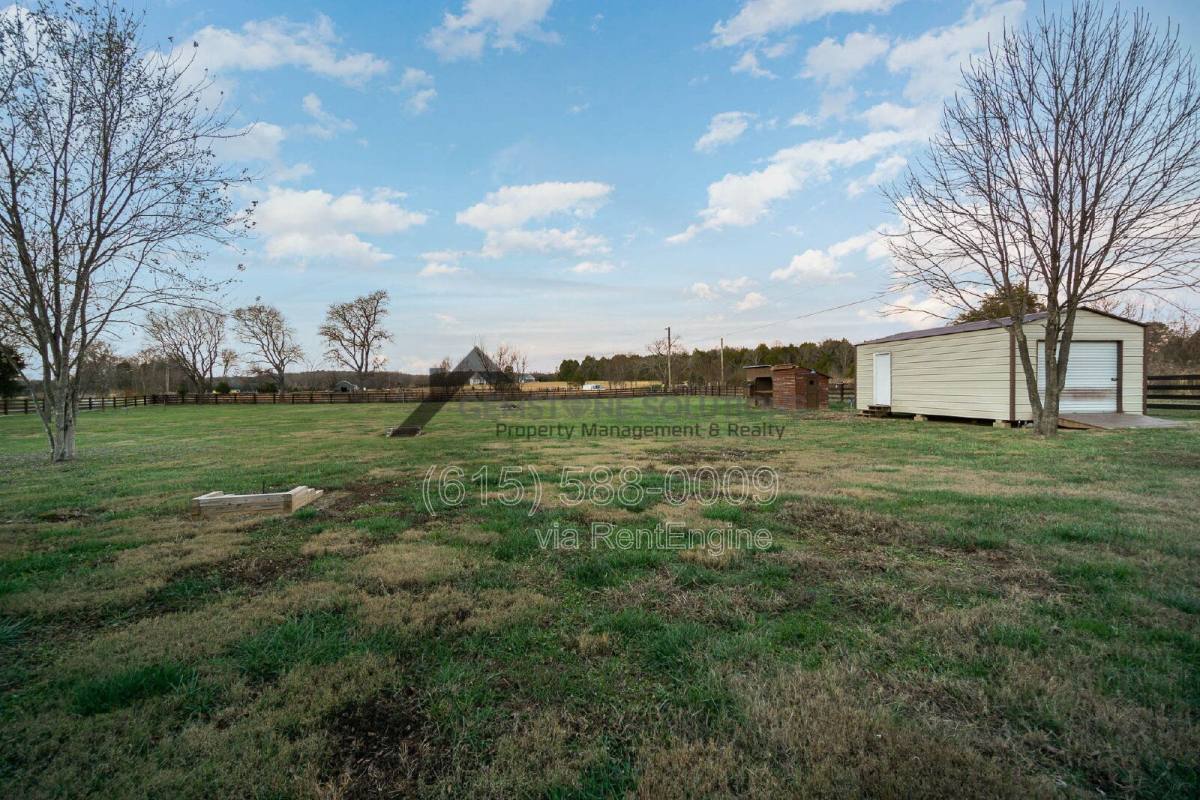 House for rent at 1135 Salem Rd, Lebanon, TN 37090