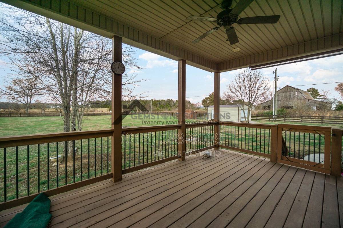 House for rent at 1135 Salem Rd, Lebanon, TN 37090