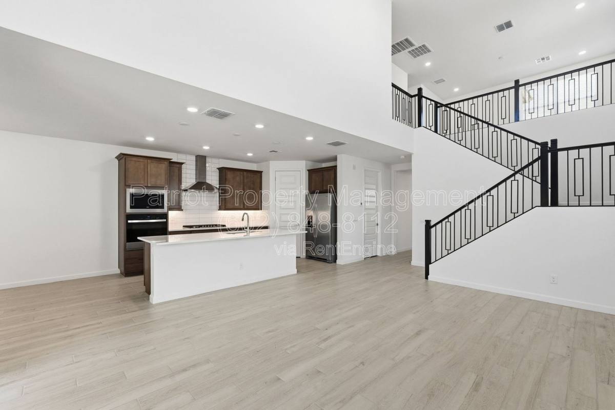 House for rent at 7404 W Buckhorn Trail, Peoria, AZ 85383