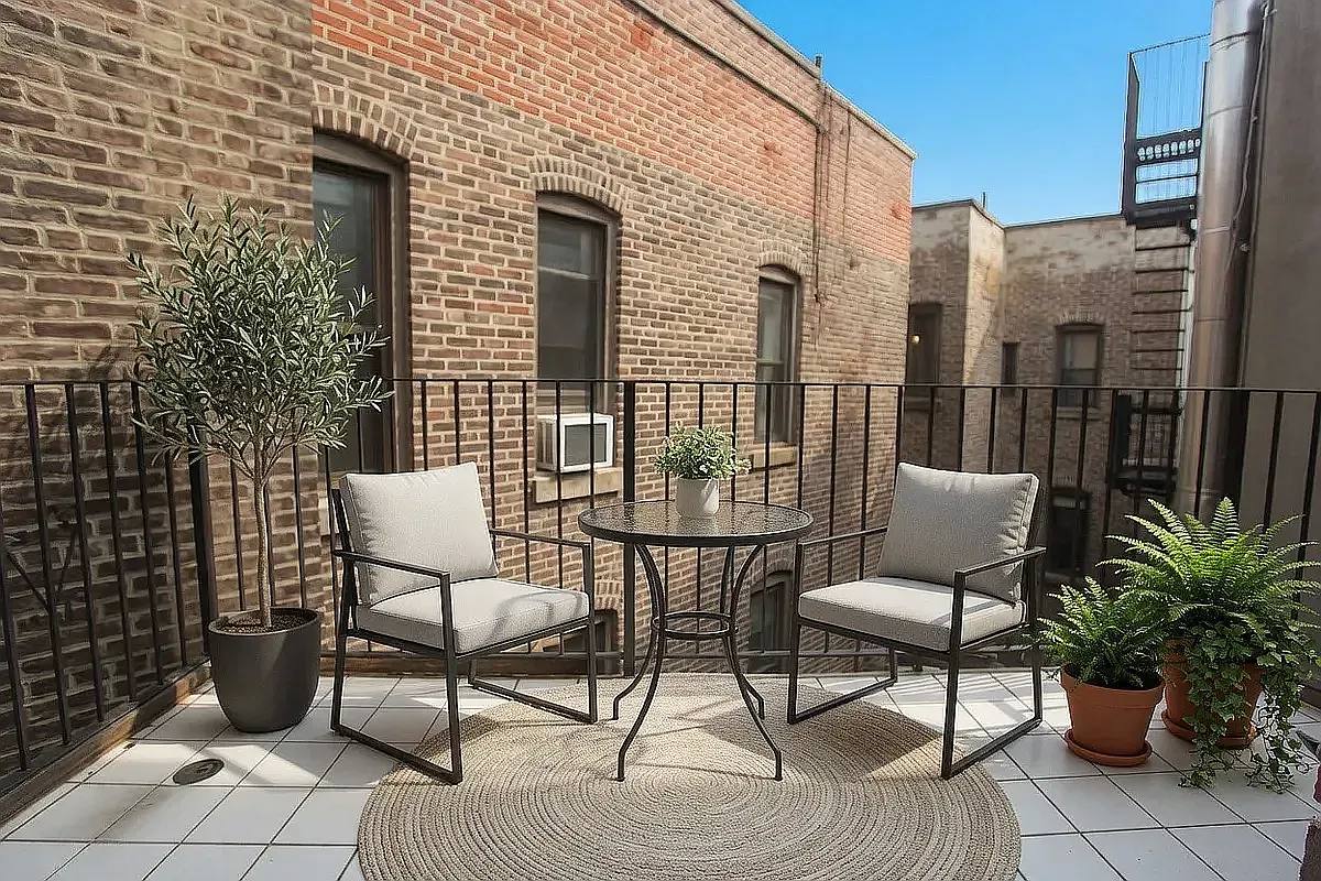 Apartment for rent at 29 7th Ave S, New York, NY 10014