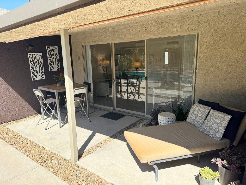 Apartment for rent at 777 E San Lorenzo Rd #3, Palm Springs, CA 92264