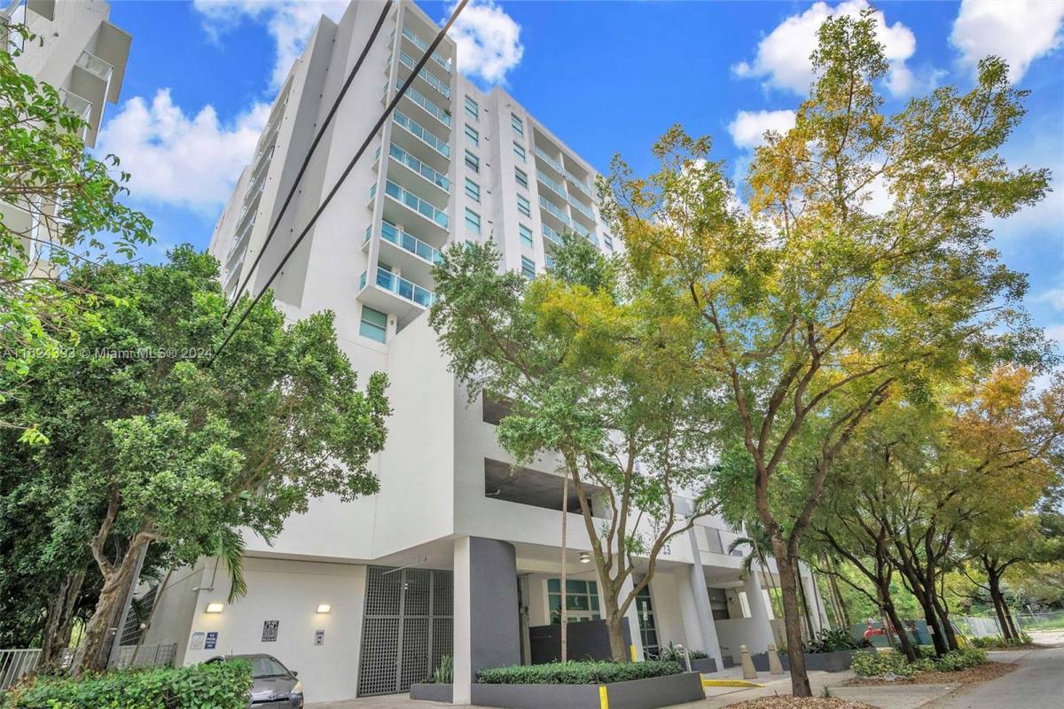 Apartment for rent at 1723 SW 2nd Ave, Miami, FL 33129