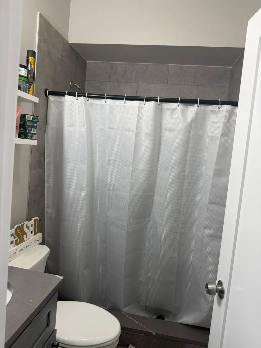 Apartment for rent at 373 Broadway #4, Passaic, NJ 07055