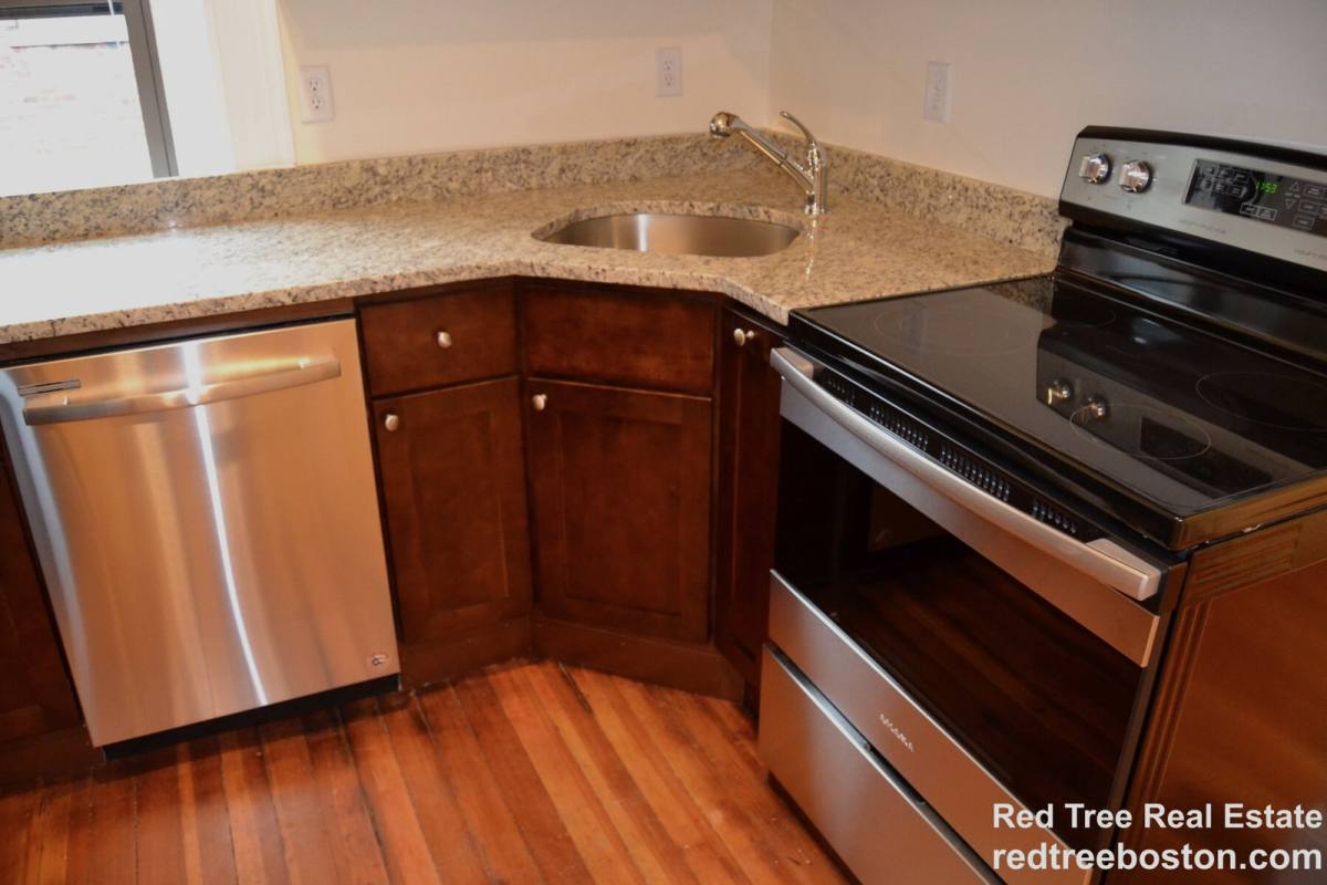 Apartment for rent at 1463 Beacon St #42, Brookline, MA 02446
