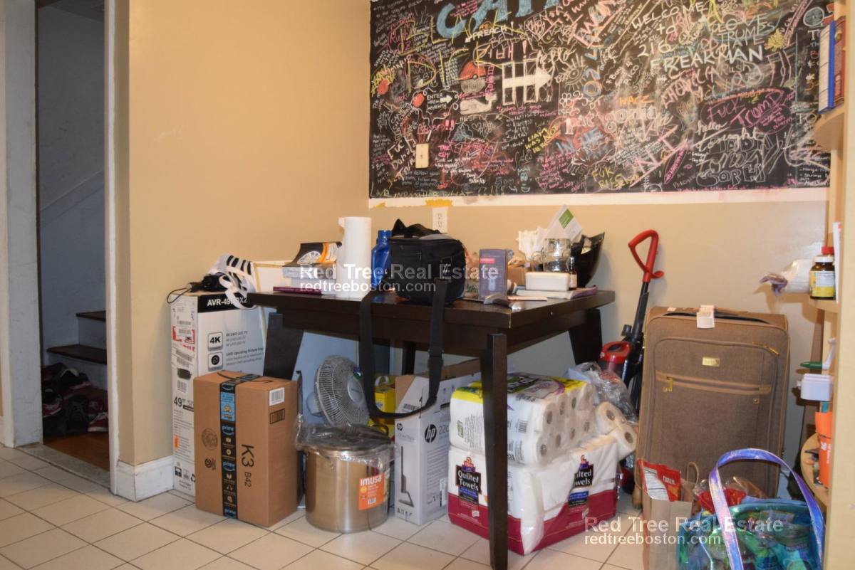 Apartment for rent at 216 Freeman St #2, Brookline, MA 02446