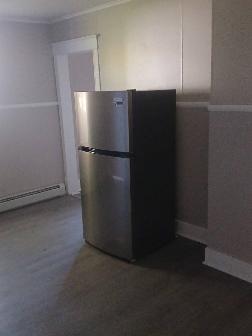 Apartment for rent at 27-29 Tracy St #1, Binghamton, NY 13905