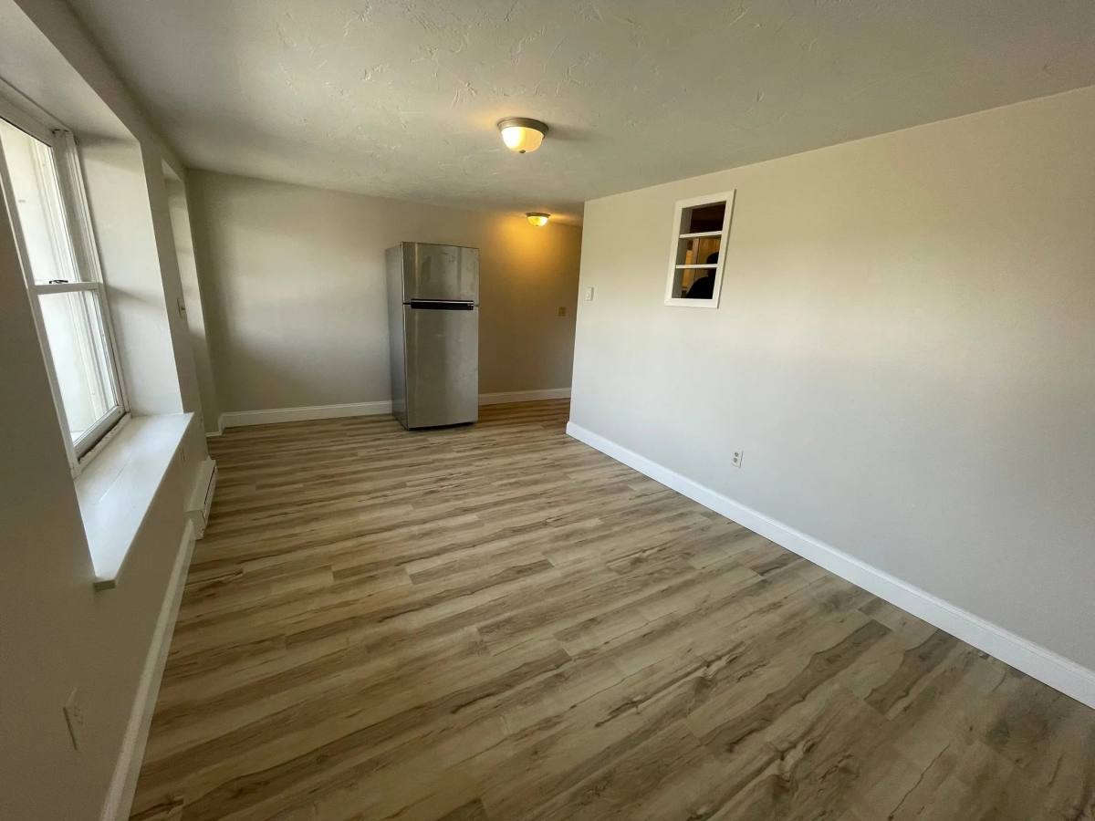 Apartment for rent at 185 N Main St #6, Biglerville, PA 17307