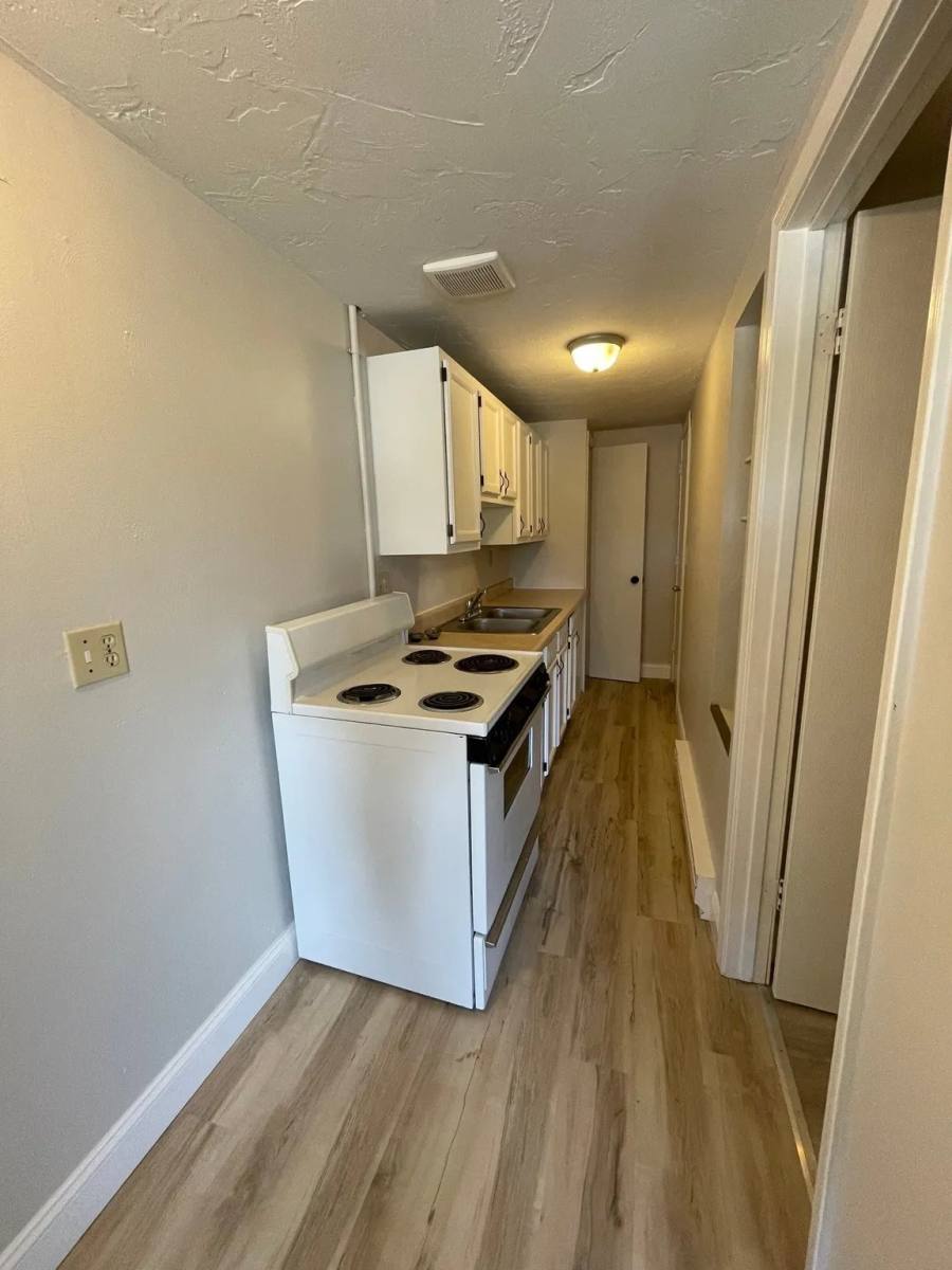 Apartment for rent at 185 N Main St #6, Biglerville, PA 17307