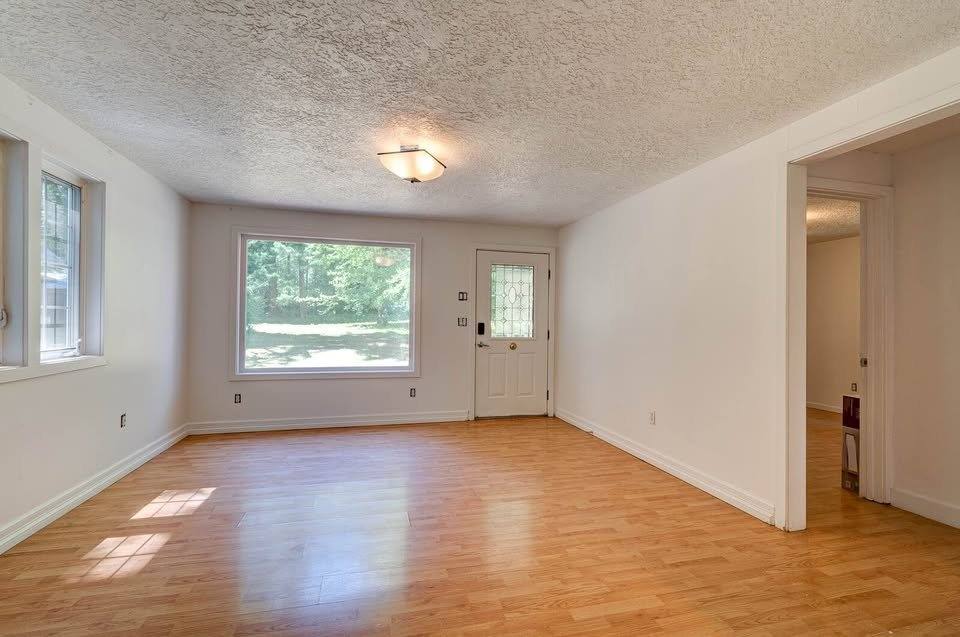 House for rent at 20078 S Henrici Rd, Oregon City, OR 97045