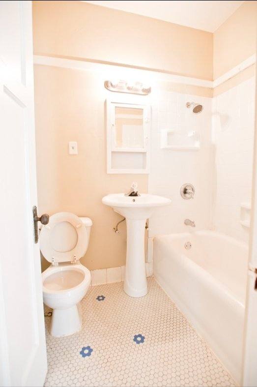 Apartment for rent at 1720 E Newton Ave #10, Milwaukee, WI 53211