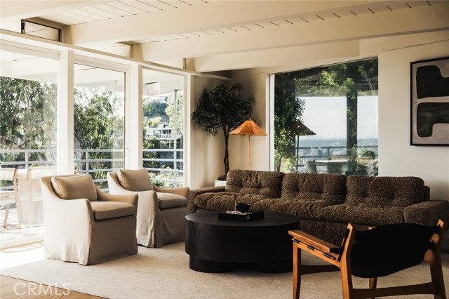 House for rent at 8448 Franklin Ave, West Hollywood, CA 90069
