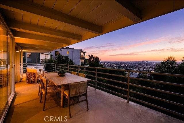 House for rent at 8448 Franklin Ave, West Hollywood, CA 90069