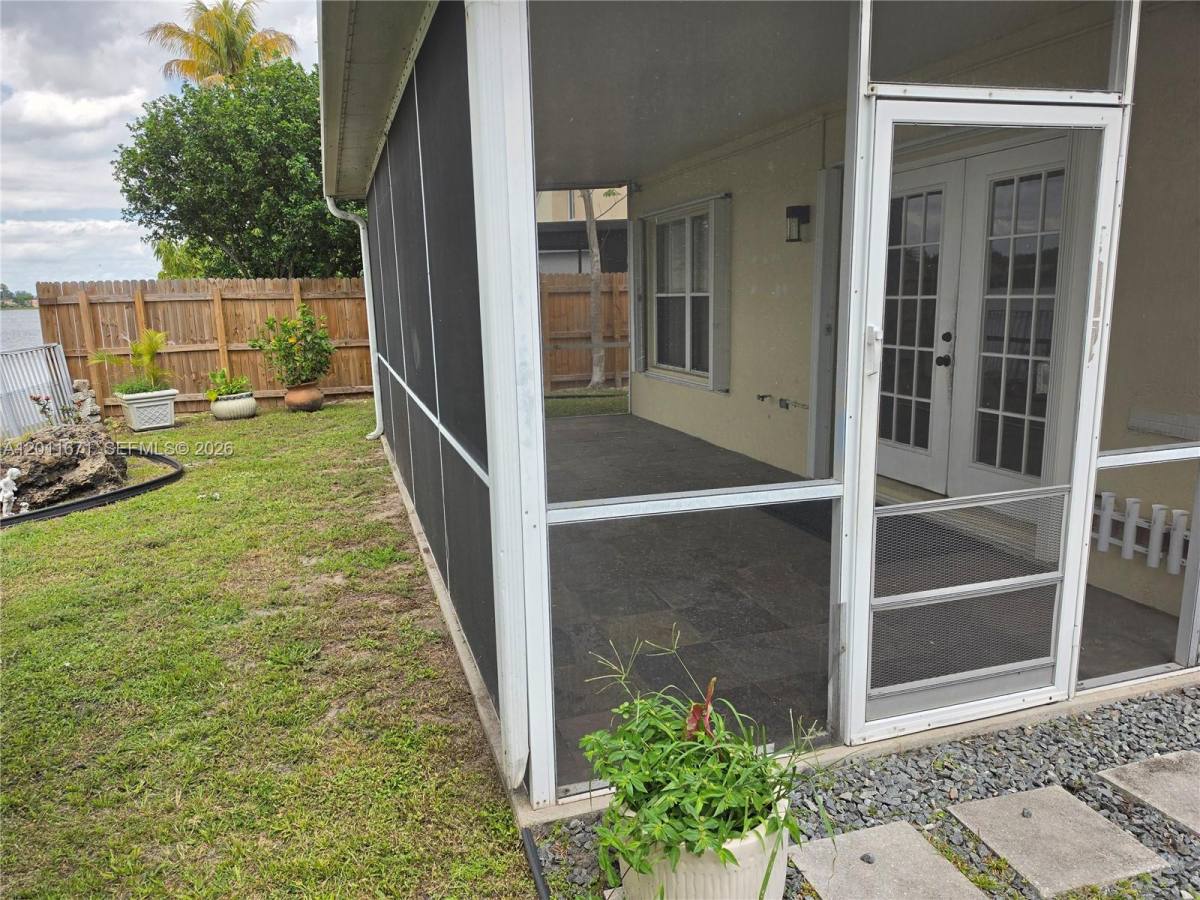 House for rent at 6178 Buena Vista Dr, Pompano Beach, FL 33063
