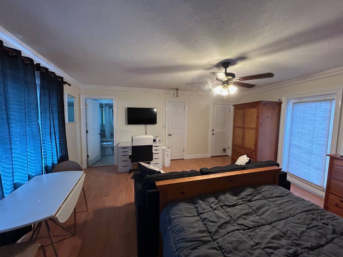 House for rent at 630 NW 7th Ave, Boca Raton, FL 33486