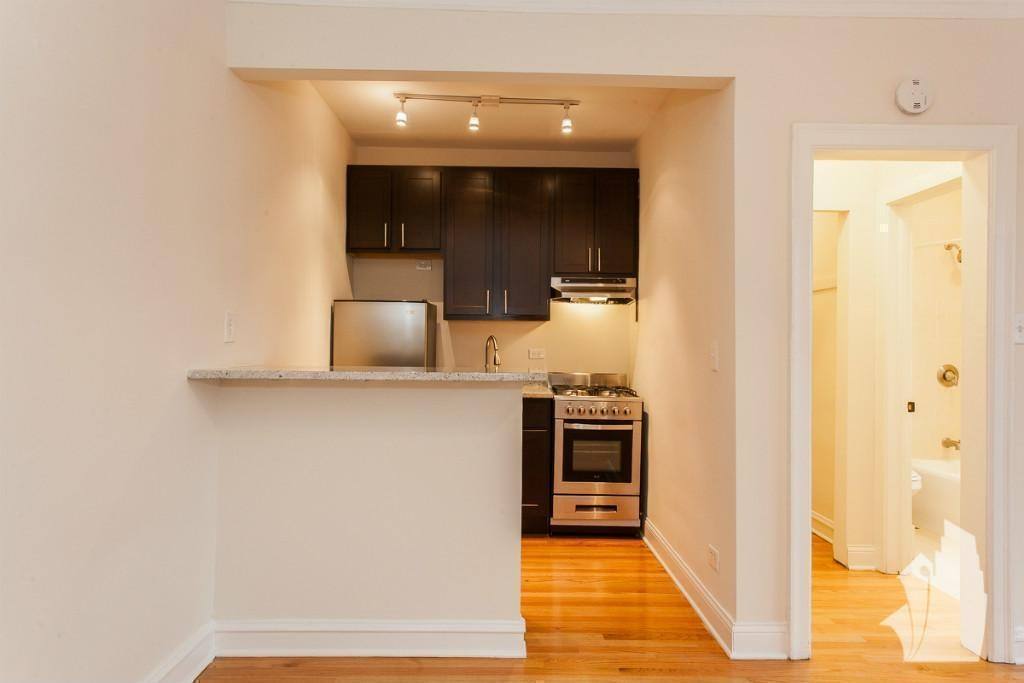 Apartment for rent at 4614 N Paulina St #411, Chicago, IL 60640