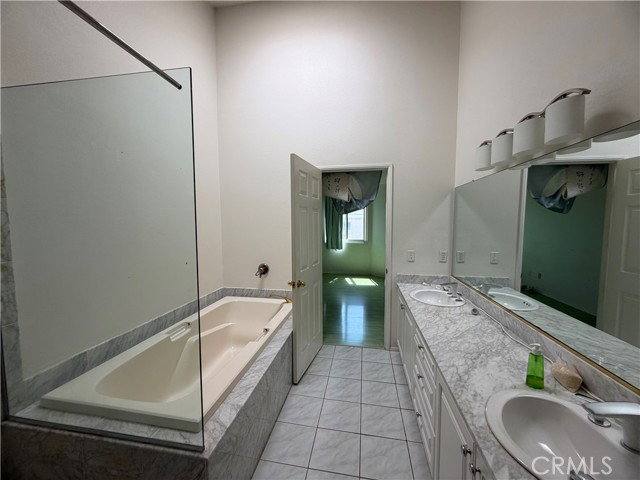 Townhouse for rent at 23812 Los Codona Ave, Torrance, CA 90505