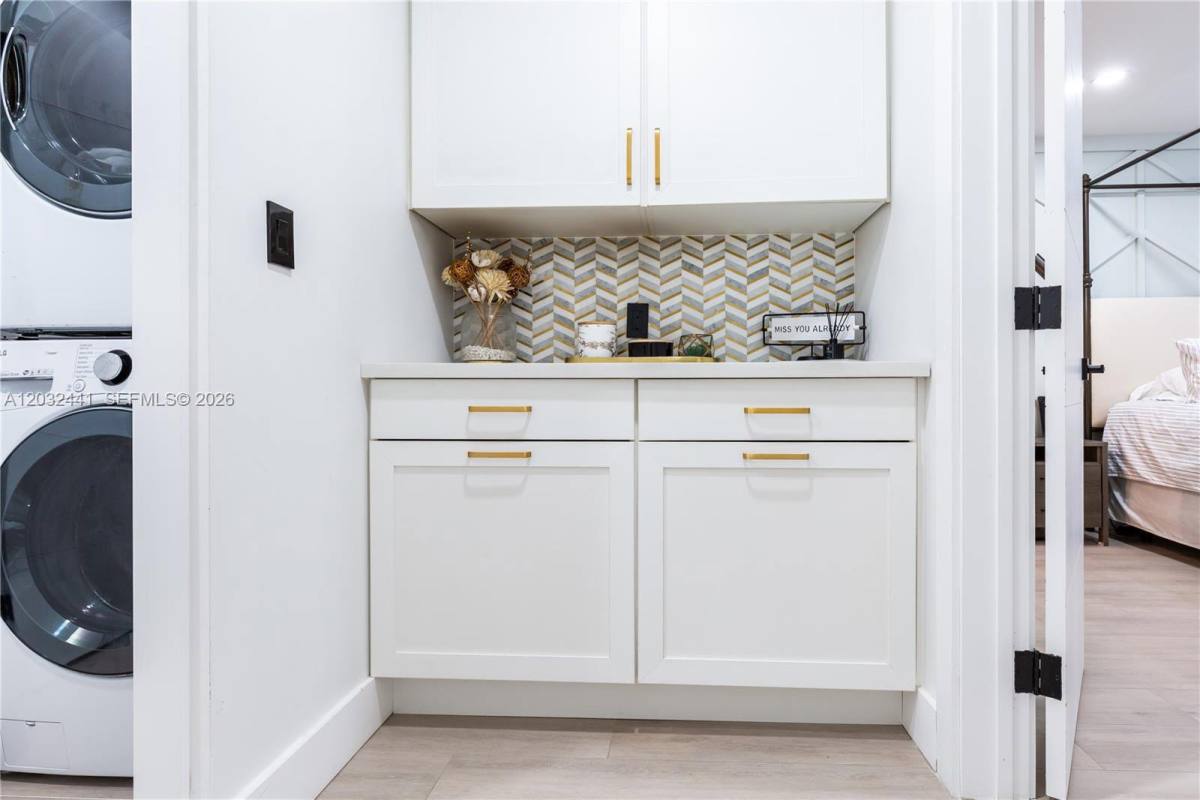 House for rent at 2115 NE 123rd St, Miami, FL 33181