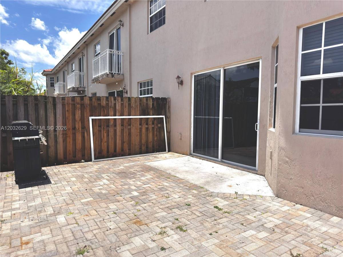 House for rent at 7905 SW 120th Ave, Miami, FL 33183