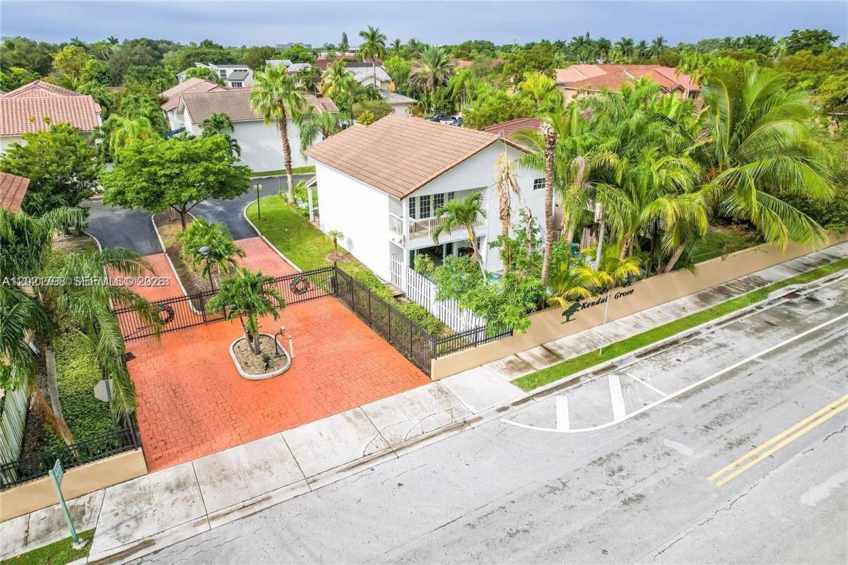 House for rent at 8909 SW 108th Place, Miami, FL 33176