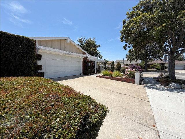 House for rent at 2512 W Fulcrum Place, Anaheim, CA 92804