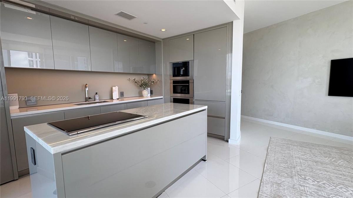 Condo for rent at 18975 Collins Ave #905, North Miami Beach, FL 33160