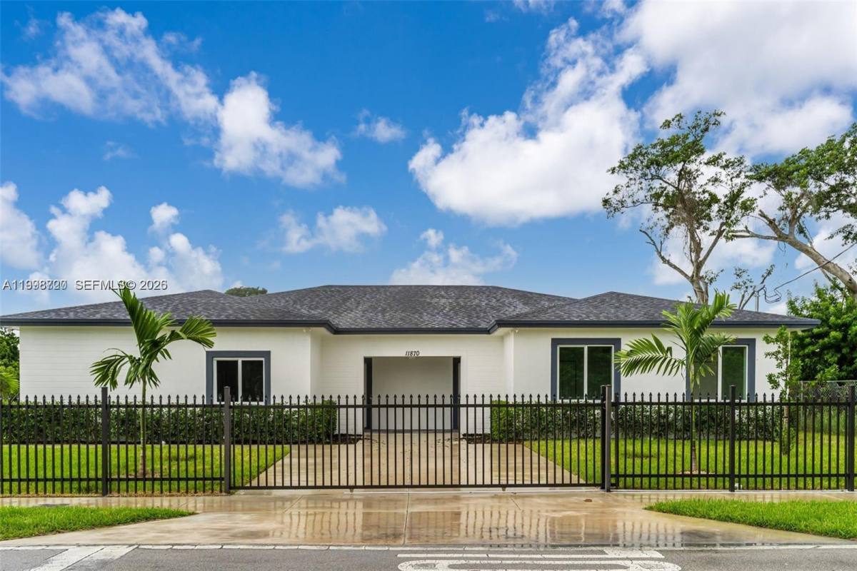 House for rent at 11870 SW 220th St, Miami, FL 33170