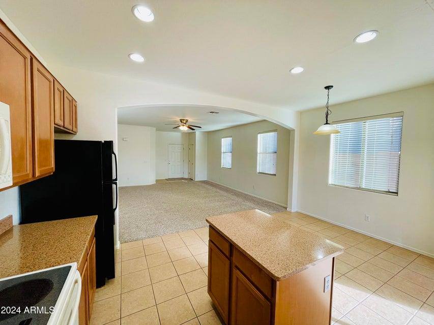 House for rent at 28488 N Sunset Dr, San Tan Valley, AZ 85143