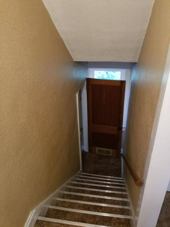 Apartment for rent at 1908 1 2 S - 4th, Springfield, IL 62703