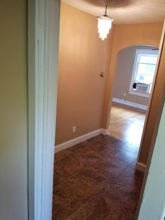 Apartment for rent at 1908 1 2 S - 4th, Springfield, IL 62703