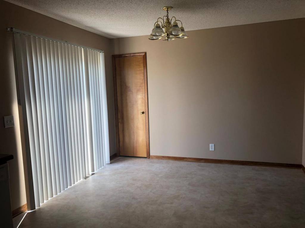 House for rent at 2217 Madison Ave, Excelsior Springs, MO 64024