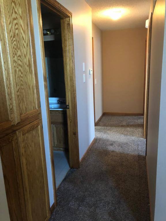 House for rent at 2217 Madison Ave, Excelsior Springs, MO 64024