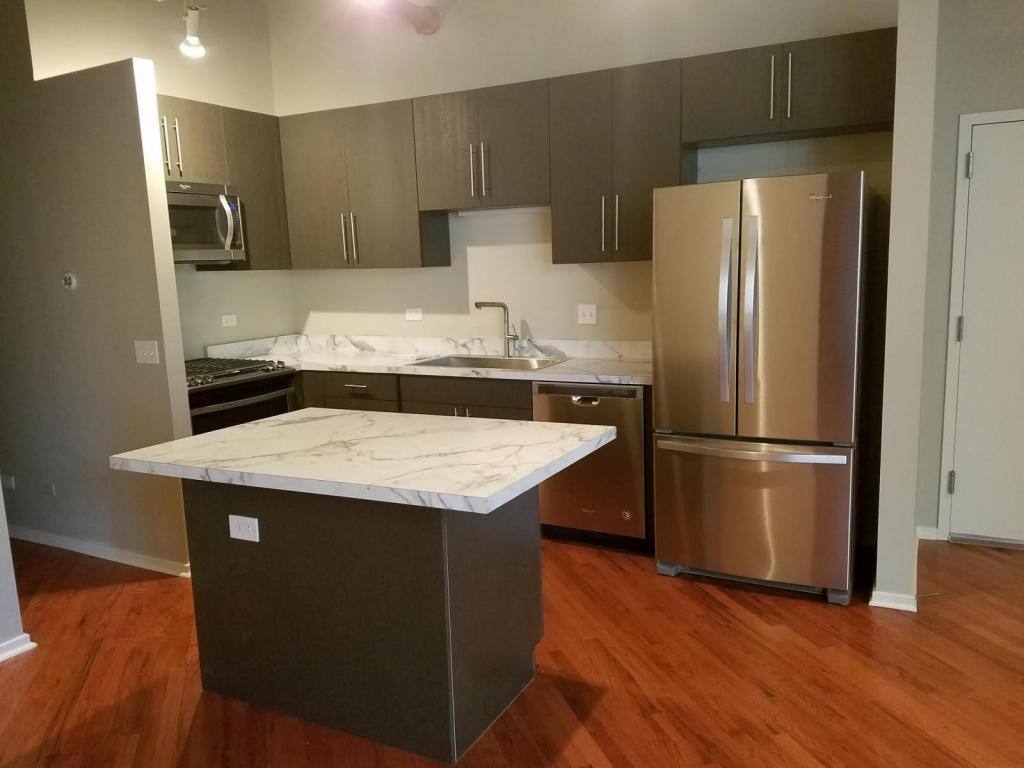 Condo for rent at 226 N Clinton St #512, Chicago, IL 60661