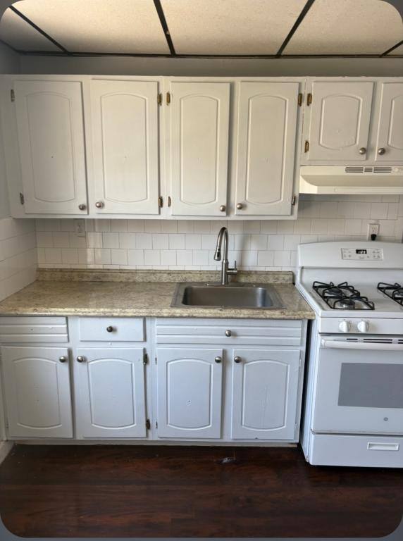 House for rent at 280 5th St #2nd, Fall River, MA 02721