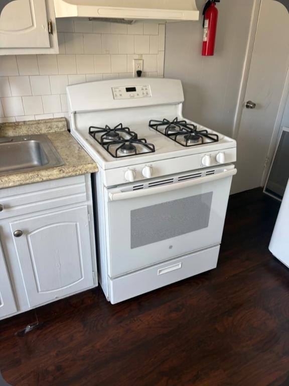 House for rent at 280 5th St #2nd, Fall River, MA 02721