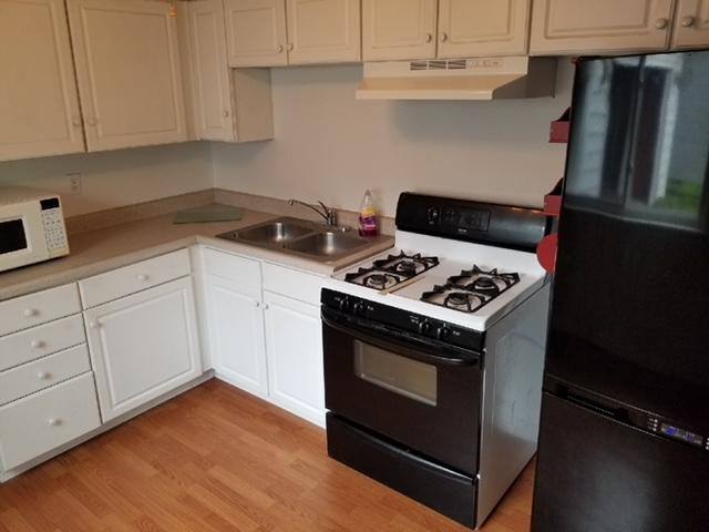 House for rent at 3064 Louise Lane, Springfield, IL 62702