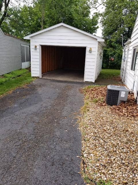 House for rent at 3064 Louise Lane, Springfield, IL 62702