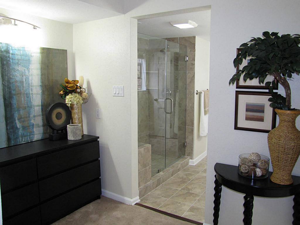 Condo for rent at 5342 Brownway St #C22, Houston, TX 77056