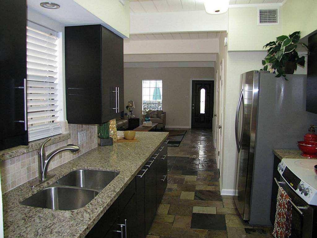 Condo for rent at 5342 Brownway St #C22, Houston, TX 77056