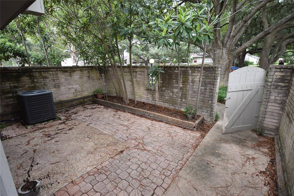 Townhouse for rent at 13009 Greenway Chase Court, Houston, TX 77072