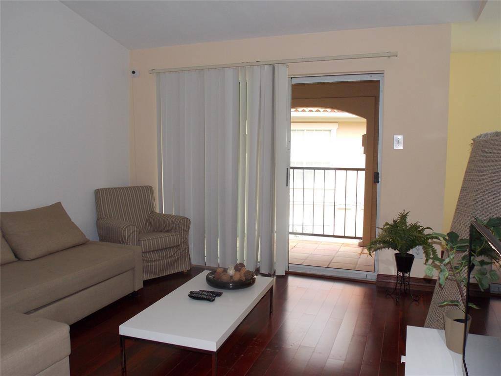 Apartment for rent at 3231 Allen Parkway #3303, Houston, TX 77019
