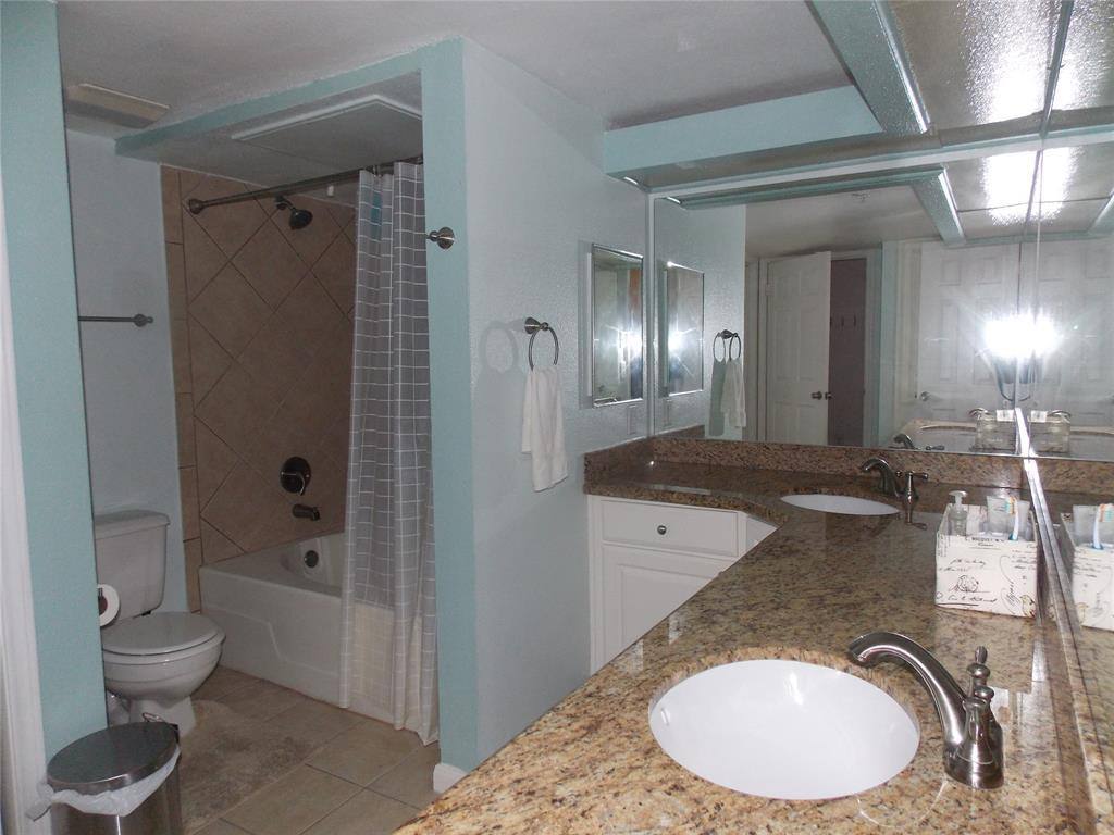 Apartment for rent at 3231 Allen Parkway #3303, Houston, TX 77019