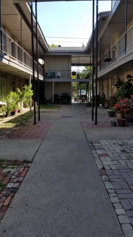 Apartment for rent at 3635 Bolivar Dr, Dallas, TX 75220